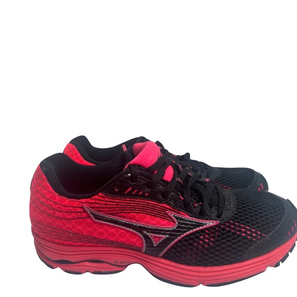 Mizuno Women's Athletic Shoes in Red and Black - Picture 1 of 5